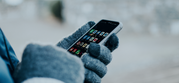 The Science Behind Touchscreen-Compatible Gloves